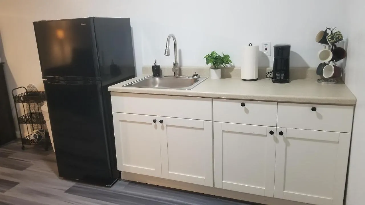 #1 New! Couples Getaway Self Checkin Studio Apt Keaau Apartment