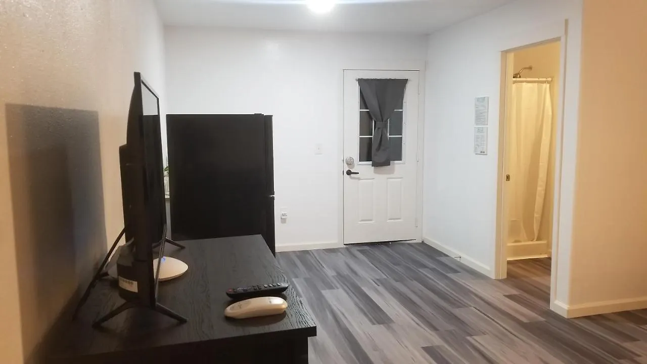 #1 New! Couples Getaway Self Checkin Studio Apt Keaau