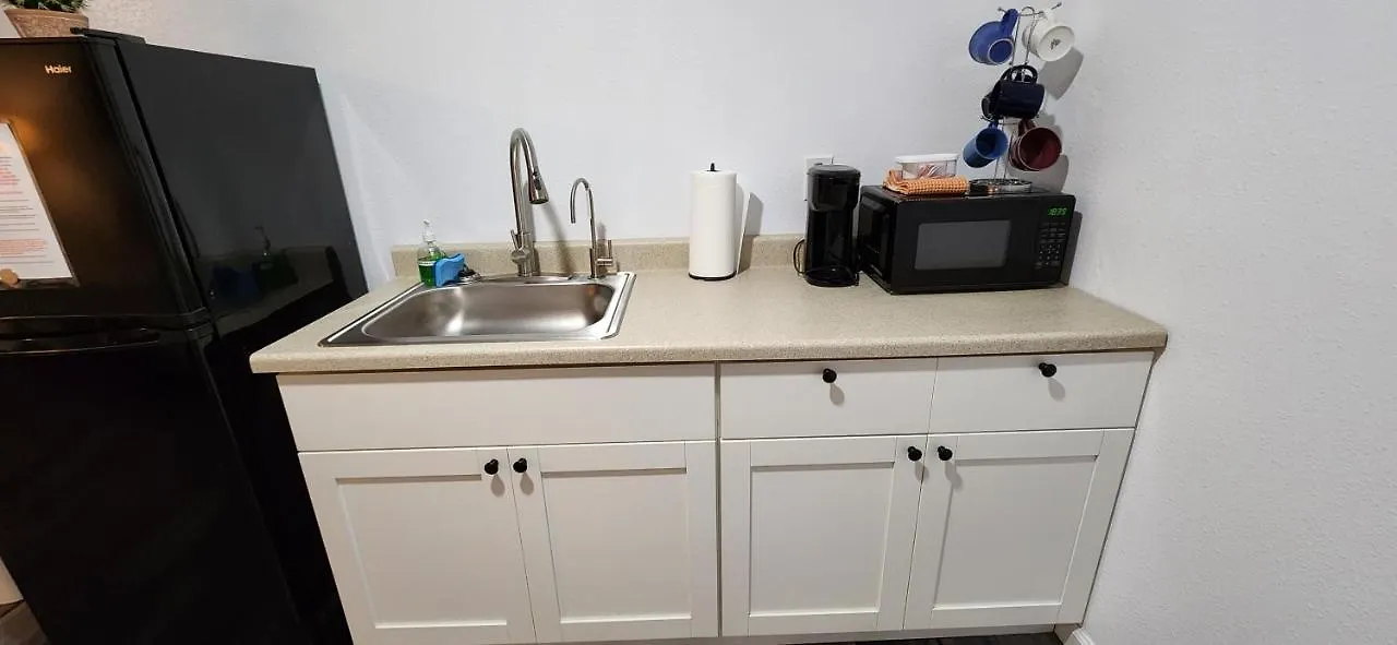 #1 New! Couples Getaway Self Checkin Studio Apt Keaau Apartment